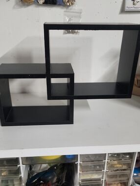 Small wall shelf set. Create extra storage space includes mounting hardware